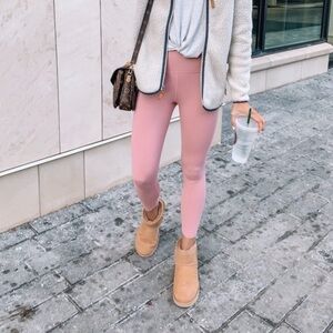 Girlfriend Collective Leggings S GUC Peach Pink